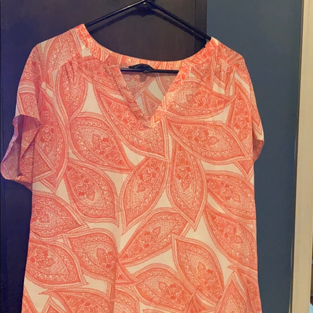 Pink paisley Banana Republic blouse